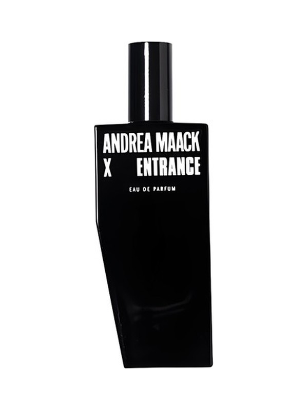 ANDREA MAACK X ENTRANCE