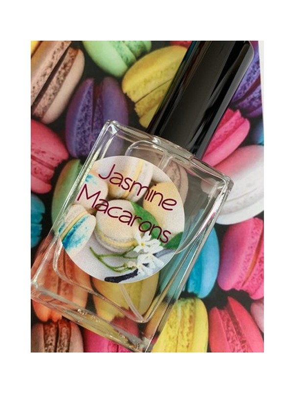Jasmine Macarons
