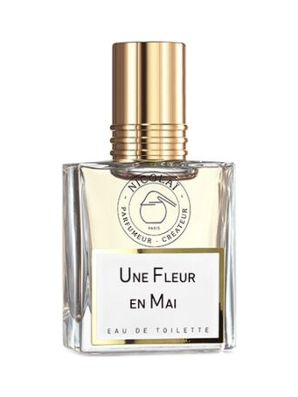 Une Fleur en Mai