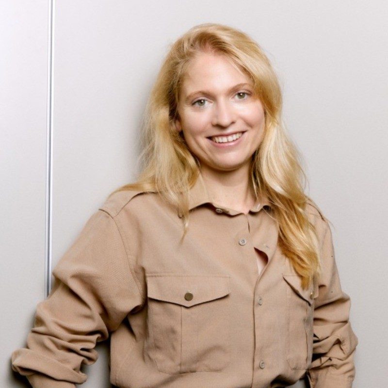 Julie Noé portrait