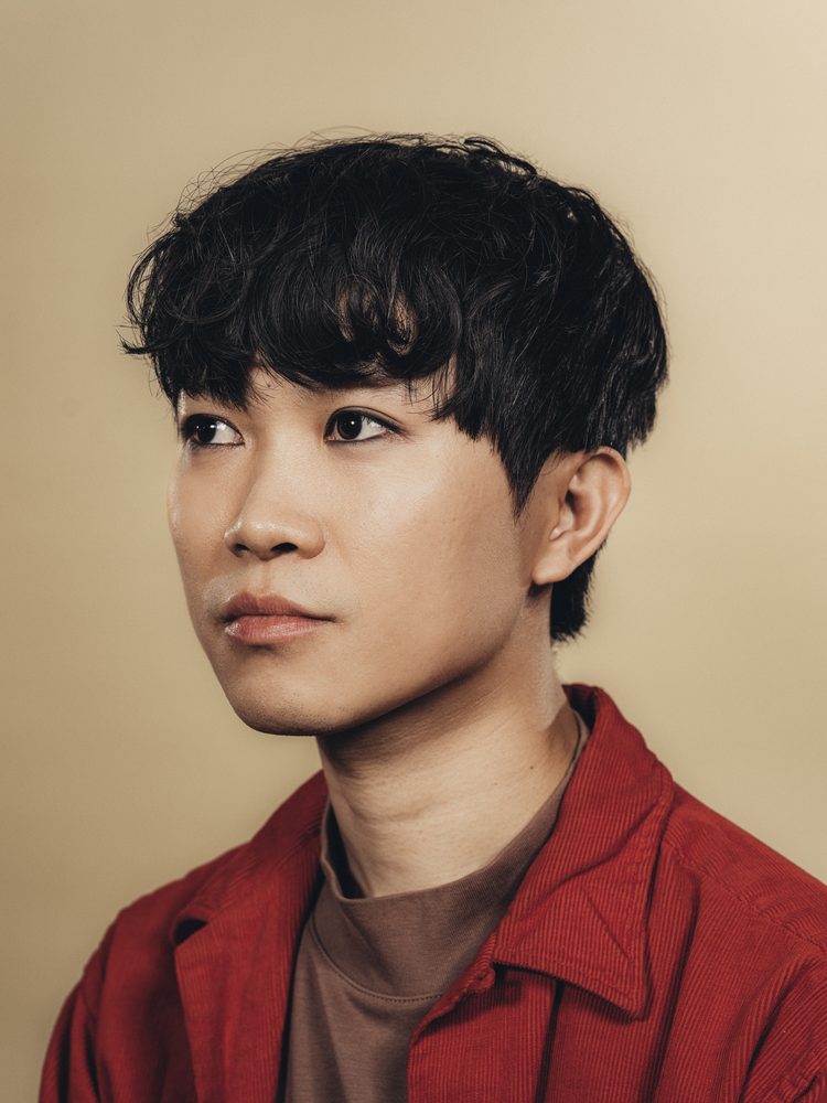 Luis Hou portrait