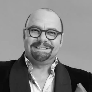 Rodrigo Flores-Roux portrait