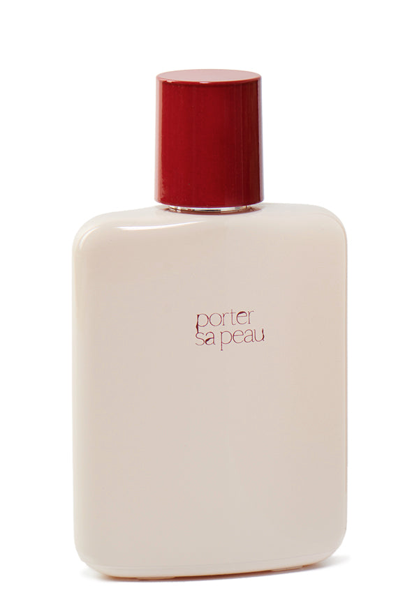 Porter Sa Peau L'Objet Parfumant